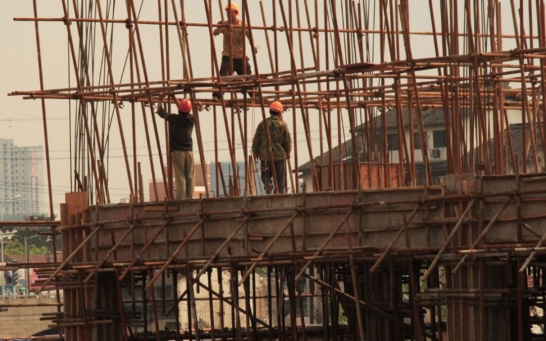 Chińska Inicjatywa Pasa i Szlaku oraz Build Back Better World grupy G7